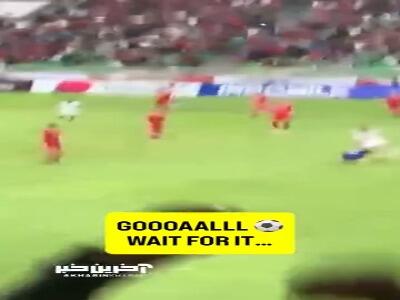  خوشحالی بعد از گلی که چیزی نمانده بود به یک مصدومیت وحشتناک تبدیل شود!