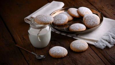 طرز تهیه کلوچه با شیر خشک؛ شیرینی خانگی خوش عطر مثل قنادی ها