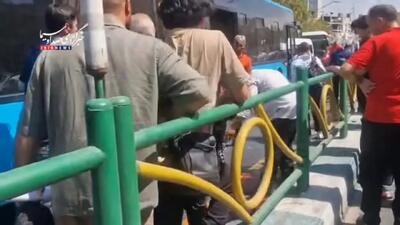  تصادف اتوبوس BRT با عابر پیاده در خیابان ولیعصر