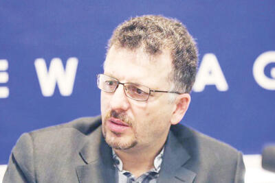  بستن تنگه هرمز در زمان جنگ قابل درک بود، اما امروز...