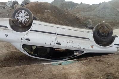 آخر هفتهای با ۲۵ مصدوم بر اثر واژگونی خودروها در جادههای سمنان