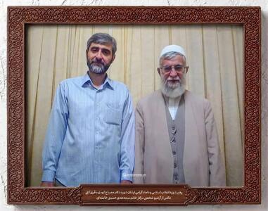  شهید مصباح‌الهدی باقری در کنار رهبر شهید/ تصویری تازه منتشر شده