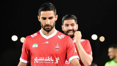  خداحافظی احساسی میلاد محمدی با پرسپولیس/ «امروز با خانواده‌ام وداع می‌کنم»