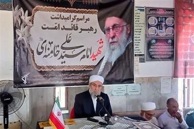  عالم اهل سنت: وحدت مذاهب ماندگارترین میراث قائد شهید امت است - تسنیم