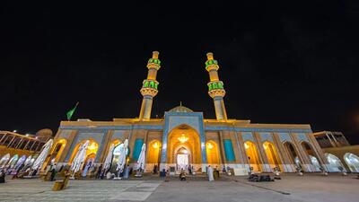  فیلمی از حضور پرشور زائران حسینی در مسجد سهله کوفه