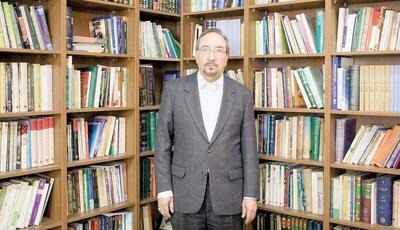 همایون کاتوزیان: وطن‌پرستی فعالیت سیاسی نیست