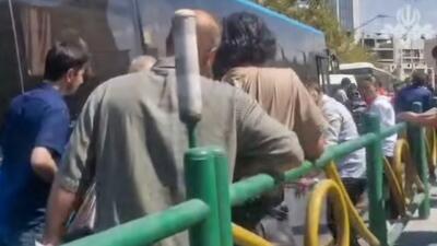  تصادف BRT با عابرپیاده؛ مرد ۴۰ ساله مصدوم شد