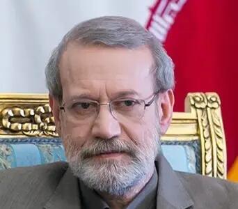  یادداشت‌های اربعینی دبیر سابق شورای عالی امنیت ملی درباره «باب‌الحوائج» / چه کتاب‌هایی همراه لاریجانی به کربلا رفت؟ جزئیات سفر و نوشته‌های منتشرشده