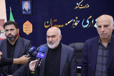 استاندار: توسعه پتروپالایشها را با جدیت دنبال میکنیم / بروکراسی نباید مانع توسعه خوزستان شود