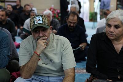 مراسم بزرگداشت اکبر عبدی در صدا و سیما/ پیمان جبلی هم آمد/ مهران رجبی و مهران غفوریان هم بودند