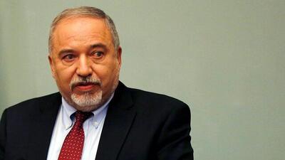 مقام ارشد اسرائیل : ایرانی ها حاضر نیستند از برنامه هسته ای و کنترل تنگه هرمز کوتاه بیایند/ عملا به جمهوری موز تبدیل شدهایم/ عاقلانه نیست که ترامپ می گوید به ایران حمله نمی کنیم