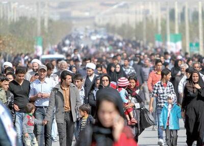 مرکز آمار: جمعیت ایران به ۸۷ میلیون و ۶ هزار و ۳۷ نفر رسیده/ تا پایان سال، بیش از ۶۷ میلیون نفر از جمعیت، شهری و حدود ۲۰ میلیون نفر هم روستایی خواهند بود