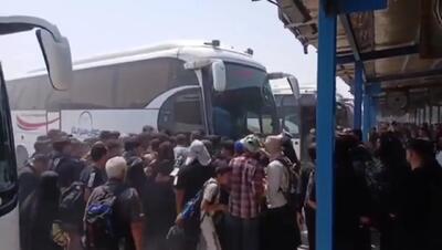 ویدئو؛ کمبود اتوبوس زائران را در مرز مهران معطل کرد