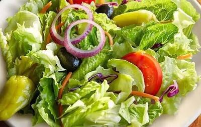  برای سلامت بدن چه موقع سالاد بخوریم بهتر است؟