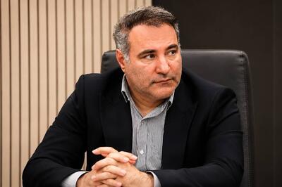  عضو فراکسیون نظارت بر اتاق‌های اصناف و بازرگانی مجلس عنوان کرد: ضرورت بازنگری در شیوه‌های مالیات‌ستانی از اصناف در دوران رکود