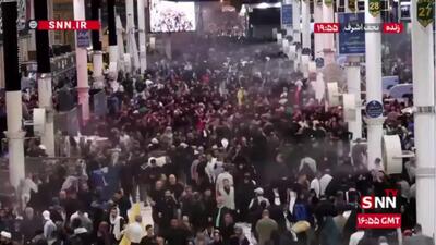  شور زائران اربعین حسینی در جوار حرم حضرت امیرالمؤمنین (ع)