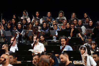  عکس: تمرین ارکستر سمفونیک تهران برای اجرای حماسه عاشورایی «خسوف»