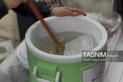  خدمت‌رسانی شبانه‌روزی موکب «رهروان امام حسین(ع)» بندرلنگه به زائران - تسنیم