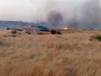 مهار آتشسوزی مراتع دهدشت غربی در کهگیلویه