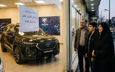 افت استقبال از خرید خودرو؛ از کاهش قدرت خرید تا تغییر رفتار متقاضیان / بازار خودرو در رکود؛ مهمترین عوامل کاهش تقاضا برای ثبتنام و معاملات خودرو