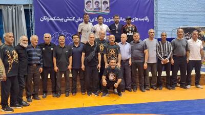  تیم تهران قهرمان مسابقات کشتی فرنگی پیش کسوتان کشور شد
