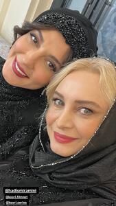 عکس یادگاری بازیگران سریال کوری در پشتصحنه