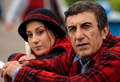 به بهانه شکسته شدن طلسم نمایش «صد سال به این سالها»/ یکبار شفاف بودن را امتحان کنید