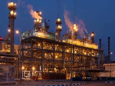 افتتاح پالایشگاه جدید تولید بنزین ایران تا پایان امسال