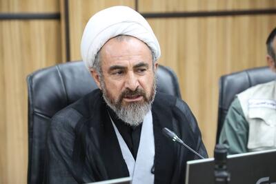  امام‌جمعه ایلام: زیارت اربعین به جریان فرهنگی ماندگار تبدیل شود