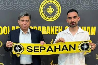 صحبتهای جنجالی مهاجم سپاهان علیه تارتار؛ او به من ظلم کرد!