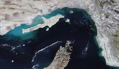 انفجار نزدیک یک نفتکش در تنگه هرمز