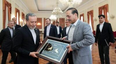  گاردین: عاصم منیر با ونس، ویتکاف و عراقچی در تماس مستمر است - مردم سالاری آنلاین