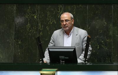 مشکل بیمه درمان بازنشستگان فولاد تا چند روز آینده برطرف میشود