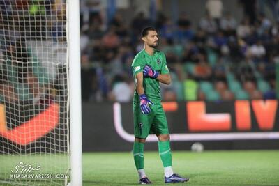  گلر سابق پرسپولیس با صنعت نفت توافق کرد - پارس فوتبال