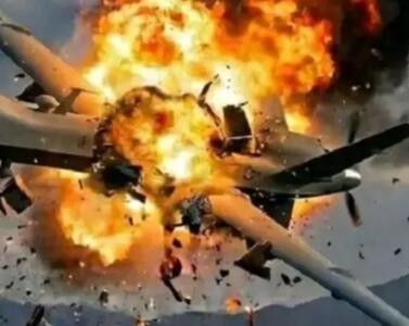  آغاز جنگ در تنگه هرمز / پهپاد آمریکایی سرنگون شد