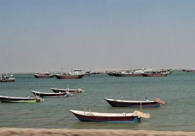 نجات یک قایق سرگردان با 3 نفر سرنشین در آبهای زرآباد - تسنیم