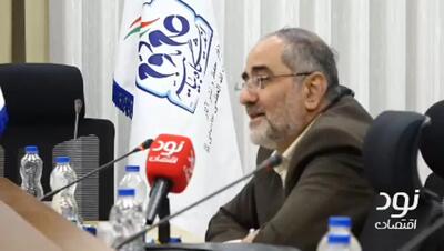 برخی از انقلابیها به شعارهای اقتصادی سالانه رهبری انتقاد داشتند
