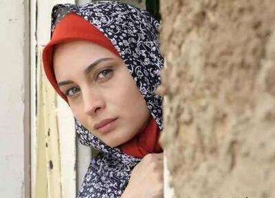  استایل شیک مریم کاویانی و حدیث میرامینی مورد توجه قرار گرفت / عکس تازه از مریم کاویانی و حدیث میرامینی؛ لحظه‌ای دوستانه از چهره‌های محبوب تلویزیون