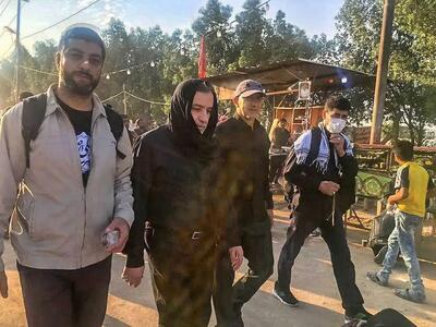  تصویر عراقچی در نماز اربعین حرم امام حسین(ع)