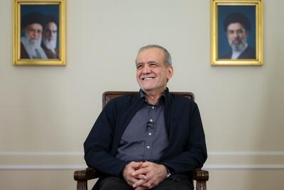 پخشنشدن قسمت اول مصاحبه پزشکیان به دلیل شلوغی کنداکتور صداوسیما