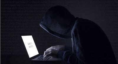 فاجعه امنیتی گسترده در انگلیس/ اطلاعات 114 هزار افسر پلیس لو رفت