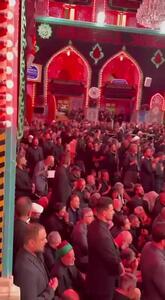  عراقچی در نماز ظهر اربعین در کربلا