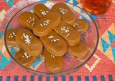  این شیرینی نه تخم مرغ داره نه شکر؛ در ۲۰ دقیقه و بدون فر هم آماده می‌شه + فیلم روش تهیه