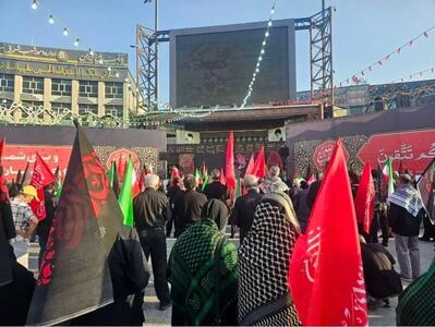  مراسم پیاده‌روی جاماندگان اربعین حسینی برگزار شد