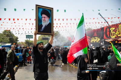  قاب‌هایی از دلتنگی و پرچم‌هایی از جنس ایستادگی در قافله اربعین