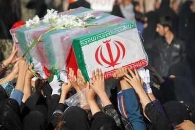  نماینده ایذه در مجلس: راه شهدا با ایستادگی در برابر استکبار و تبعیت از ولایت ادامه دارد