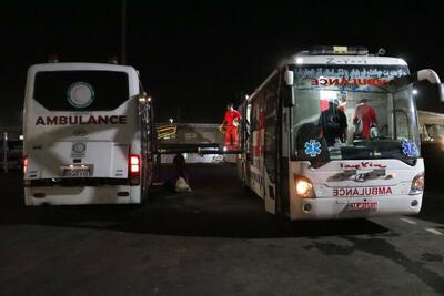  ورود هفتمین اتوبوس‌آمبولانس هلال‌احمر به مهران/انتقال ۱۱۷ مصدوم و ۹ فوتی اعزامی از عراق