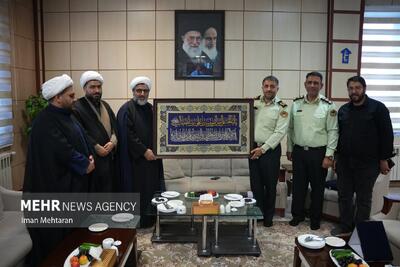  تقدیر از ضامن کربلای زوار اربعین توسط حرم امیرالمومنین(ع)