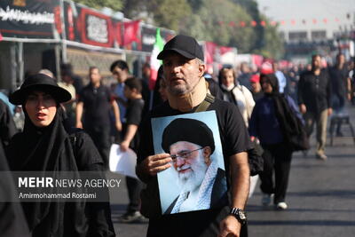  راهپیمایی جاماندگان اربعین در قم برگزار شد