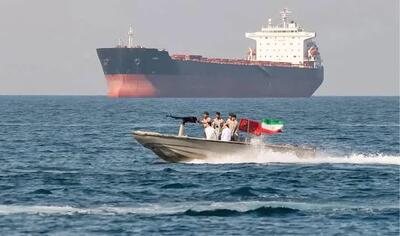 حادثه دریایی برای یک کشتی باری در سواحل عمان